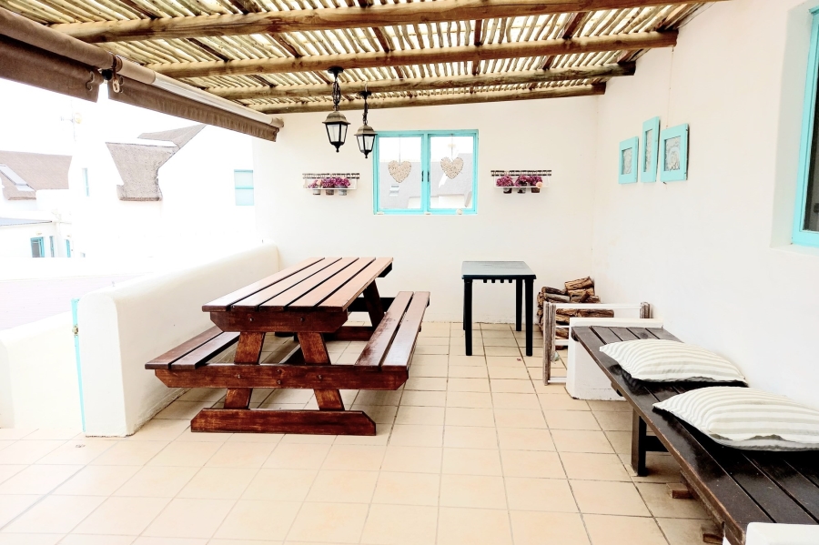 6 Bedroom Property for Sale in Jacobsbaai Western Cape